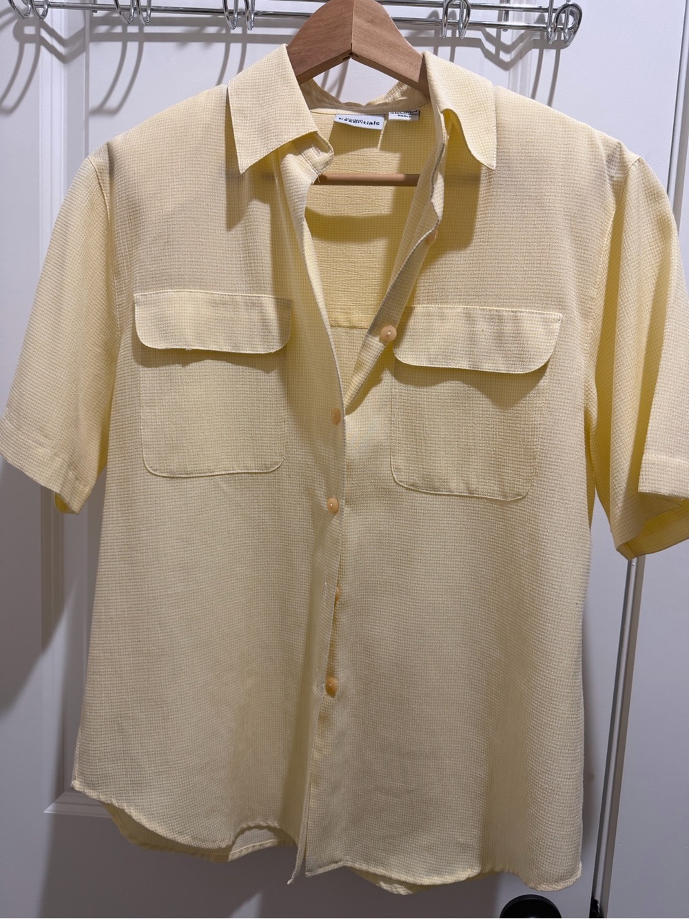 Modern Essentials Textured Button-Up Shirt Size S Oversized Fit - Picture 2 of 5